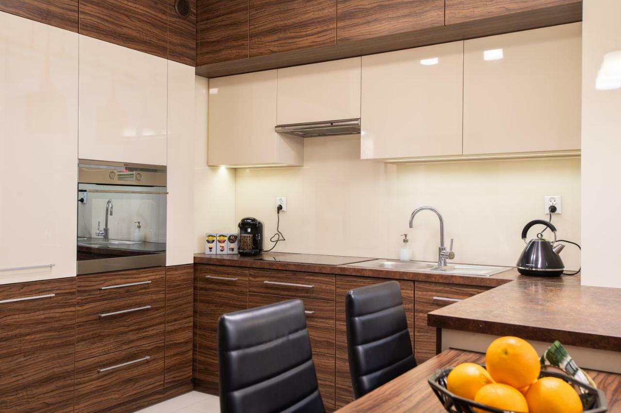 Mateyko Tarasy Appartement Krakau Buitenkant foto