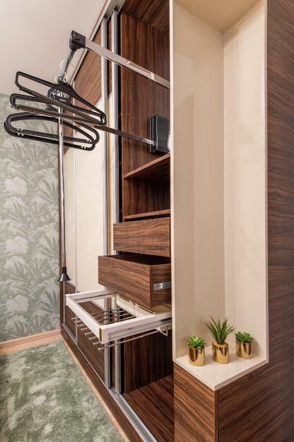 Mateyko Tarasy Appartement Krakau Buitenkant foto